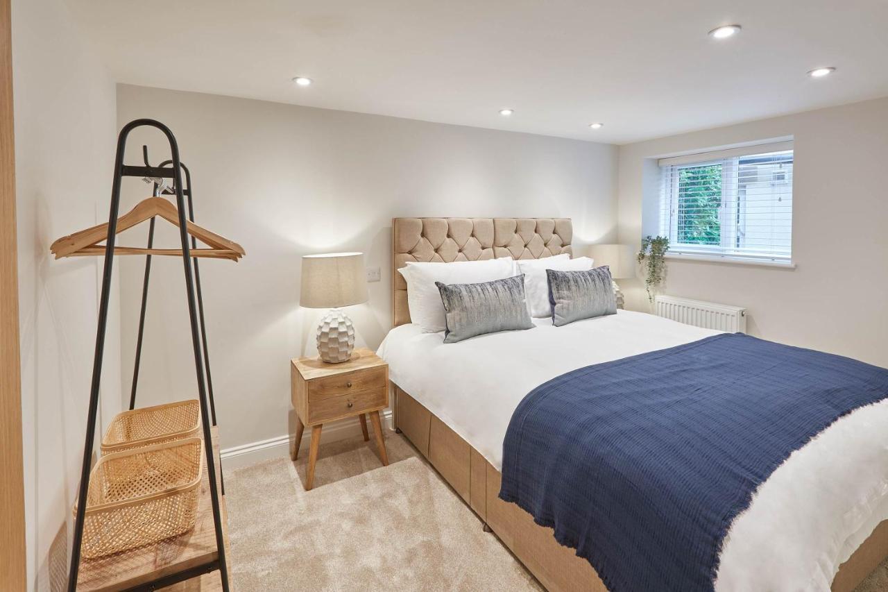 Host & - Staffordshire Hideaway *